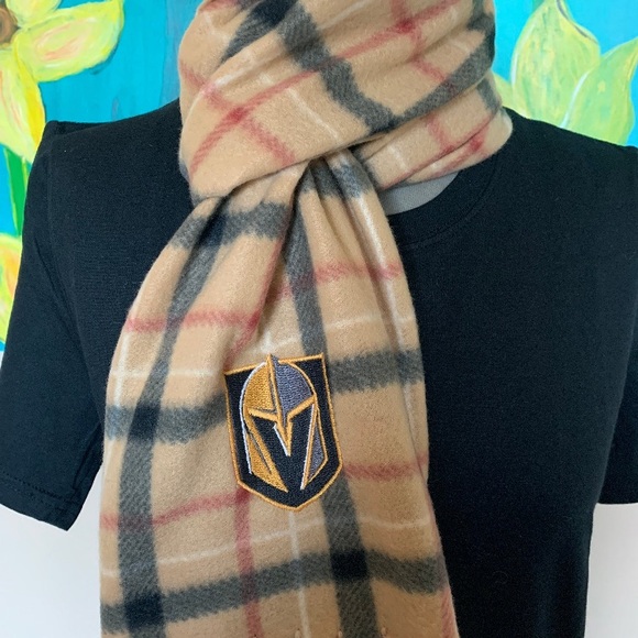 Vegas Golden Knights scarf - Picture 1 of 6